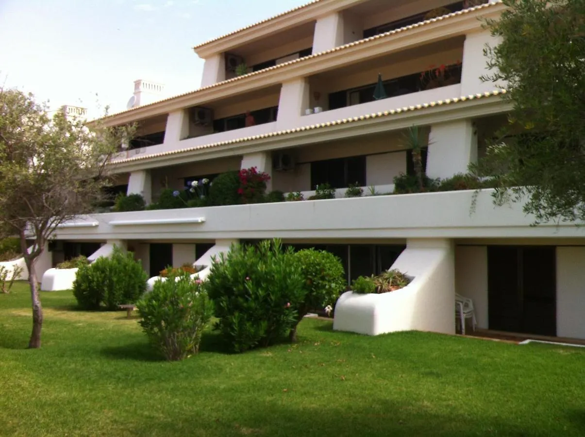 Pestana Porches Praia Aparthotel Lagoa