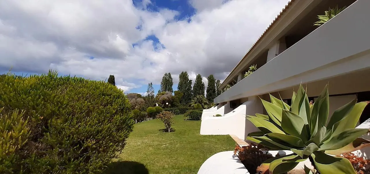 Pestana Porches Praia Aparthotel Lagoa
