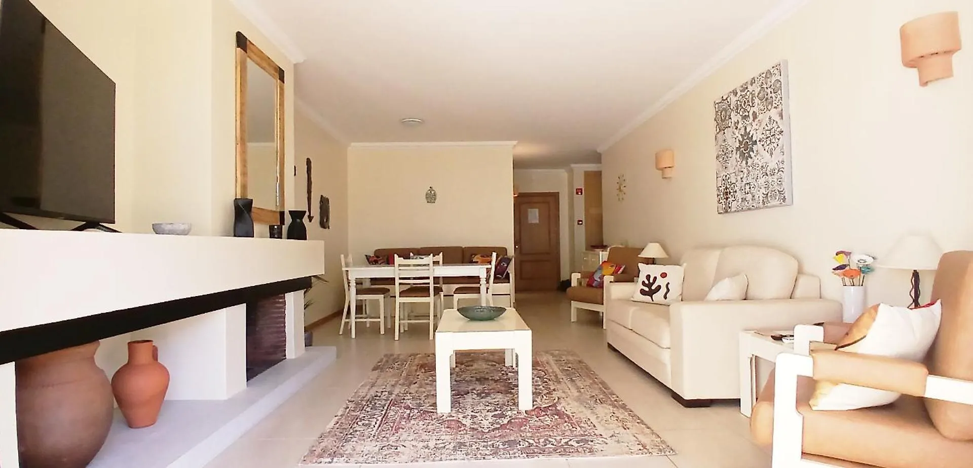 Pestana Porches Praia Aparthotel Lagoa  0*, Lagoa (Algarve)